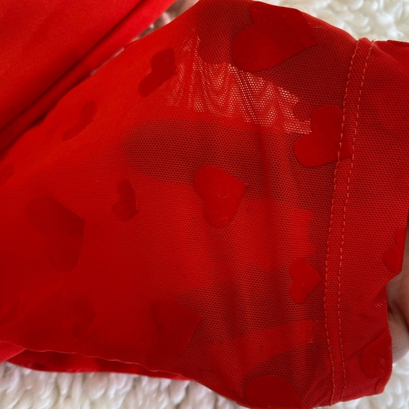 Beach Riot Beach Leggings in Red Heart - Picture 7 of 10